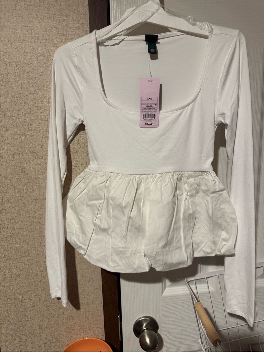 Women’s White Long-Sleeve Peplum Top